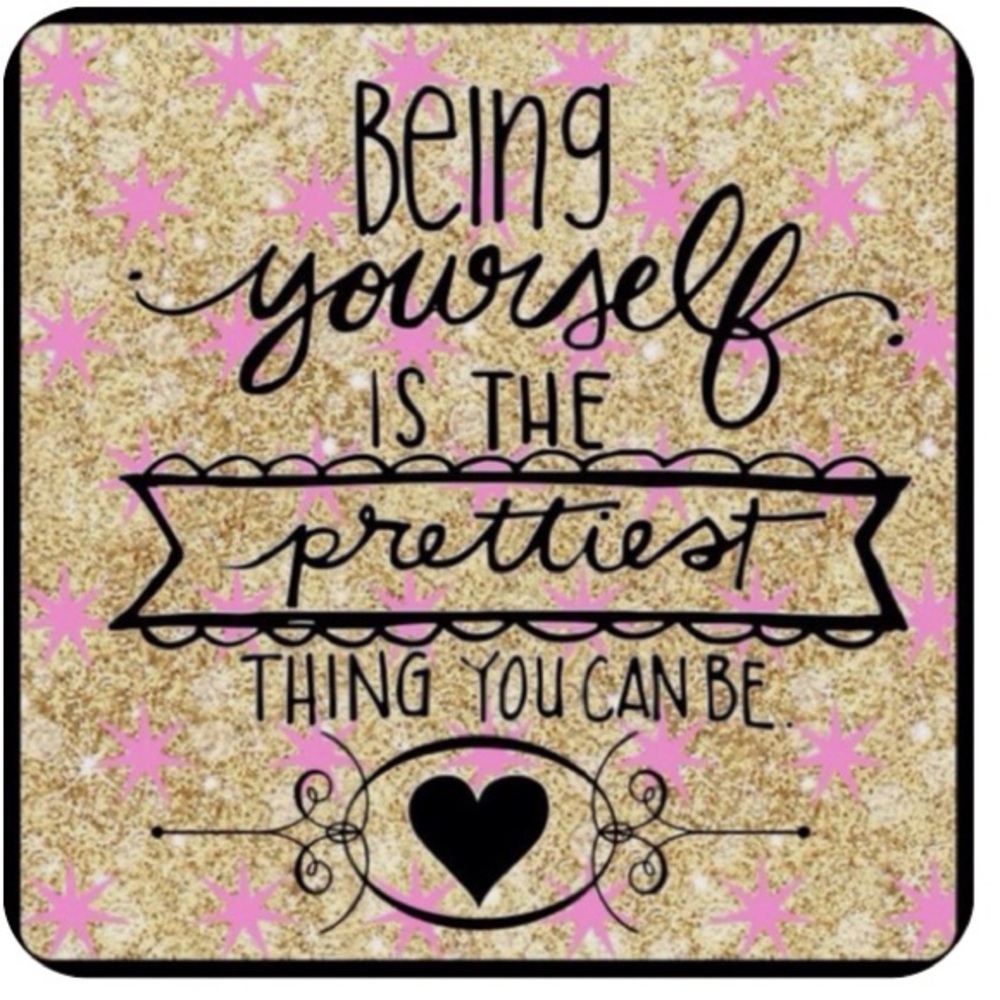 🌸Posh Ambassador 2 🌸 Suzy/Suzanne nice to meet you I share and always answer